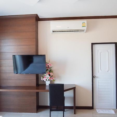 The Proud Hotel Ubon Ratchathani Eksteriør billede