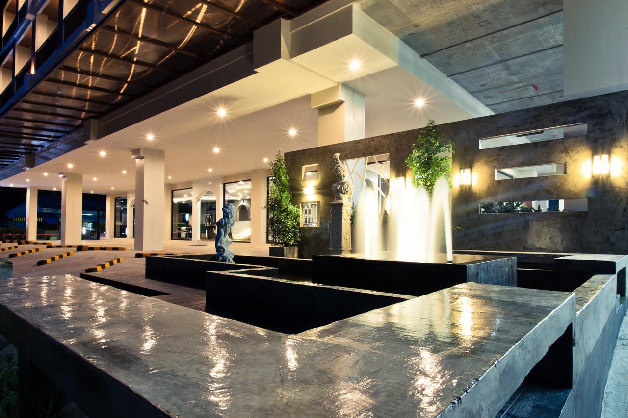 The Proud Hotel Ubon Ratchathani Eksteriør billede