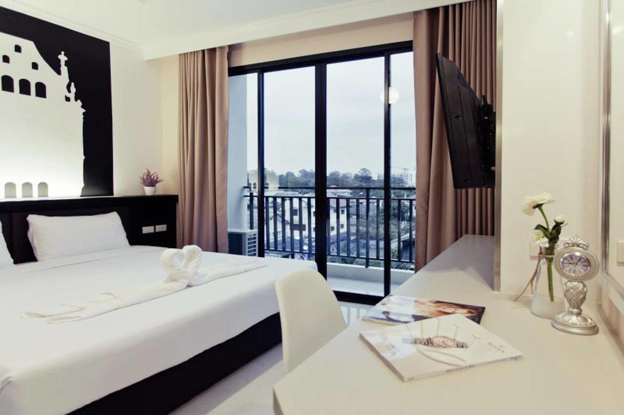 The Proud Hotel Ubon Ratchathani Eksteriør billede