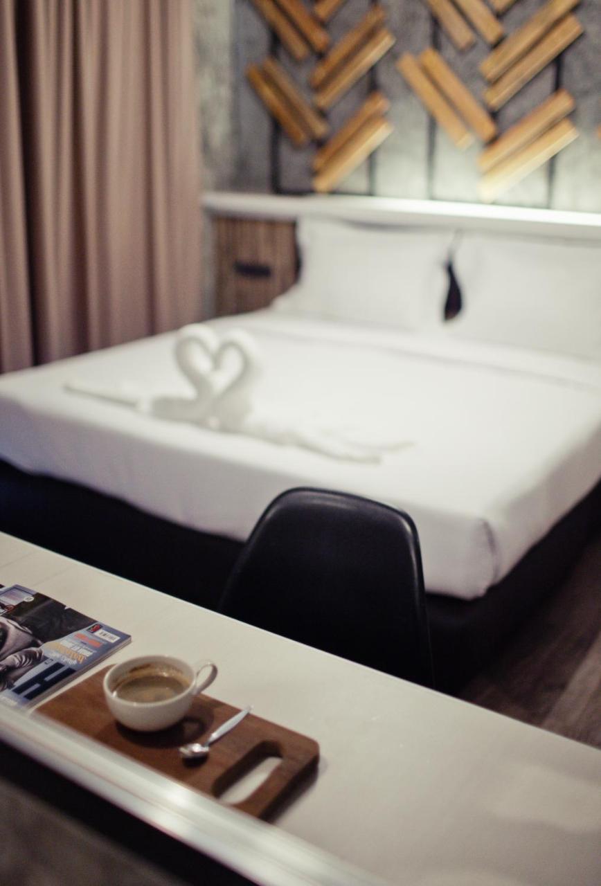 The Proud Hotel Ubon Ratchathani Eksteriør billede